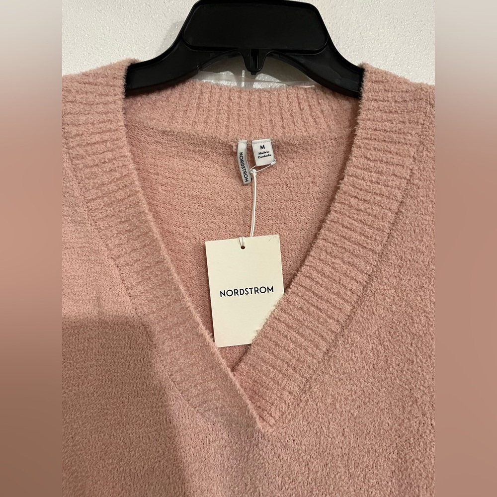 Nordstrom V-neck pullover NWOT sweater M pastel peach - Picture 4 of 6